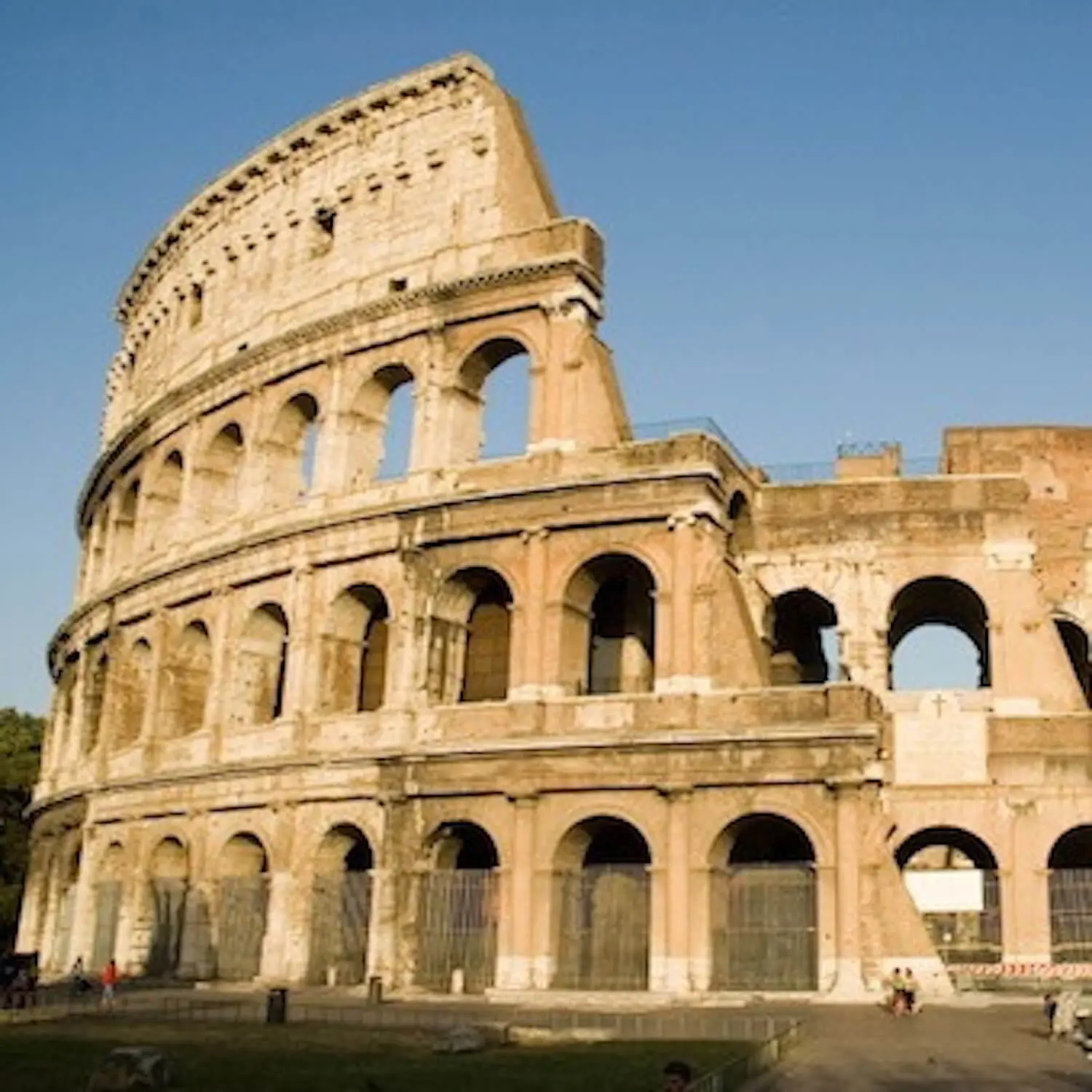 Rom, Florenz, Mailnad, Italien: Vermittlung von Nannies, Maternity Nurses und weiterem qualifiziertem Hauspersonal in den Privathaushalt. Deutschlandweit und international. N4YK – Agentur für Familienglück.