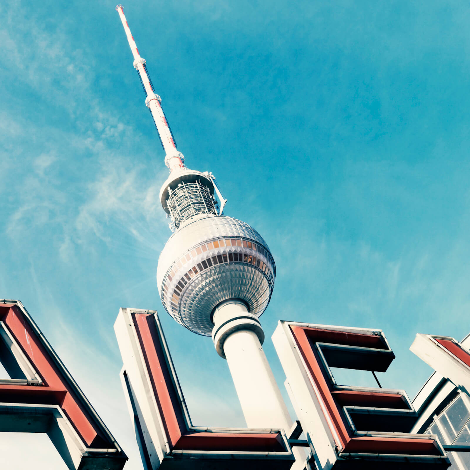berlin-nanny-kinderbetreuung-jobs-stellen-hauspersonal-privat-qualifiziert Berlin sucht Nannies.