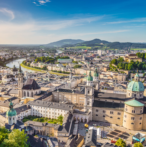 stellenangebot-salzburg-oesterreich-nanny-gesucht Nanny in Slazburg, Österreich gesucht. live-in und vollzeit.
